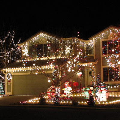 Learn More About Holiday House Decorating